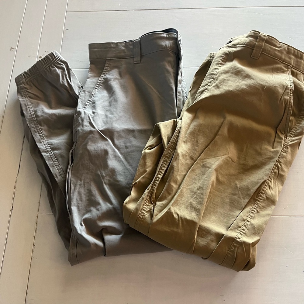 Bundle of 2 Eddie Bauer Joggers Size 34